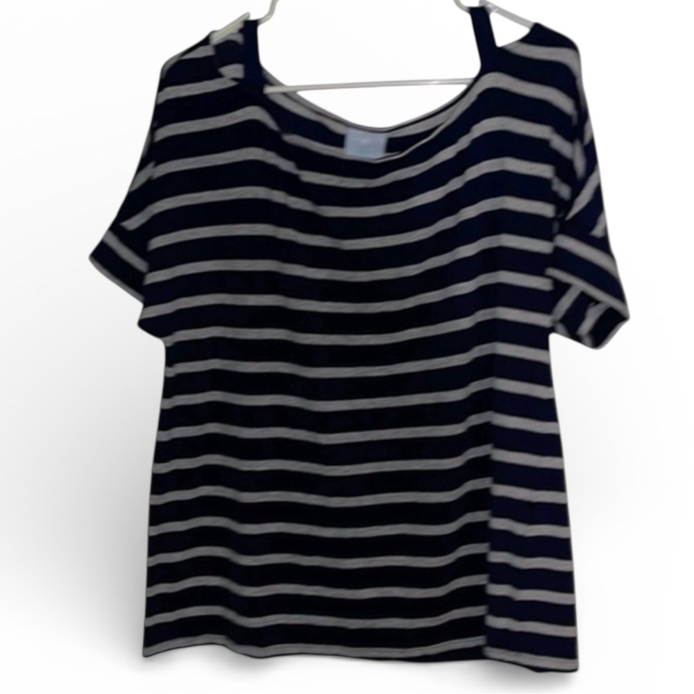 🌺SUNDAY OPEN SHOULDER STRIPED TEE SHIRT